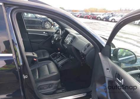 2014 Volkswagen Tiguan R-Line z USA, uszkodzony, nr VIN WVGAV3AX6EW055748